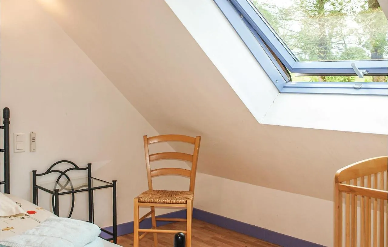 펜션 Amazing Home In St Martin Des Pres With Kitchen La Ville Morvan